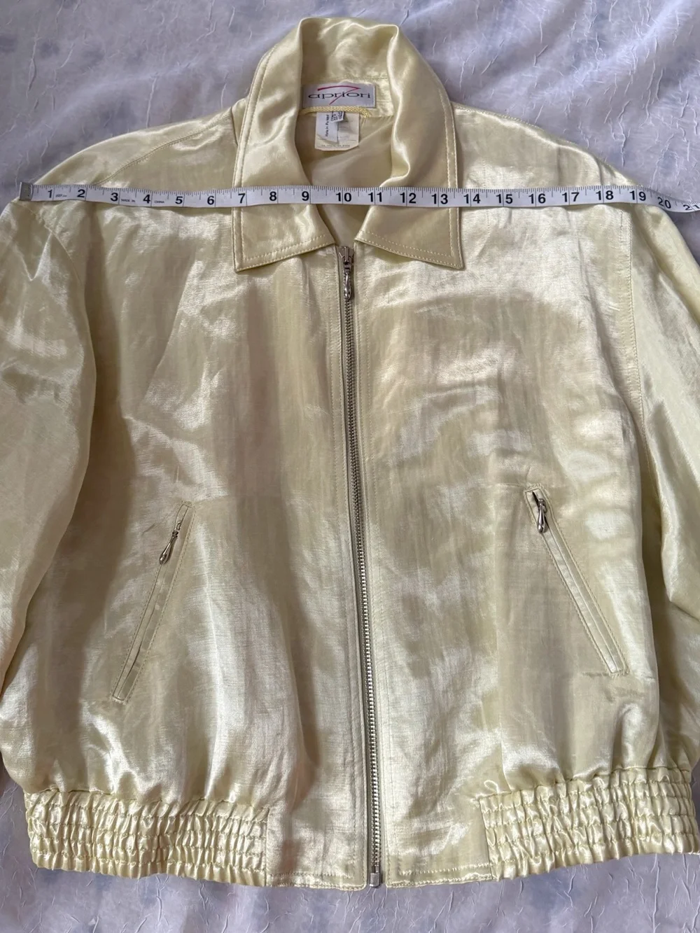 Apriori light green